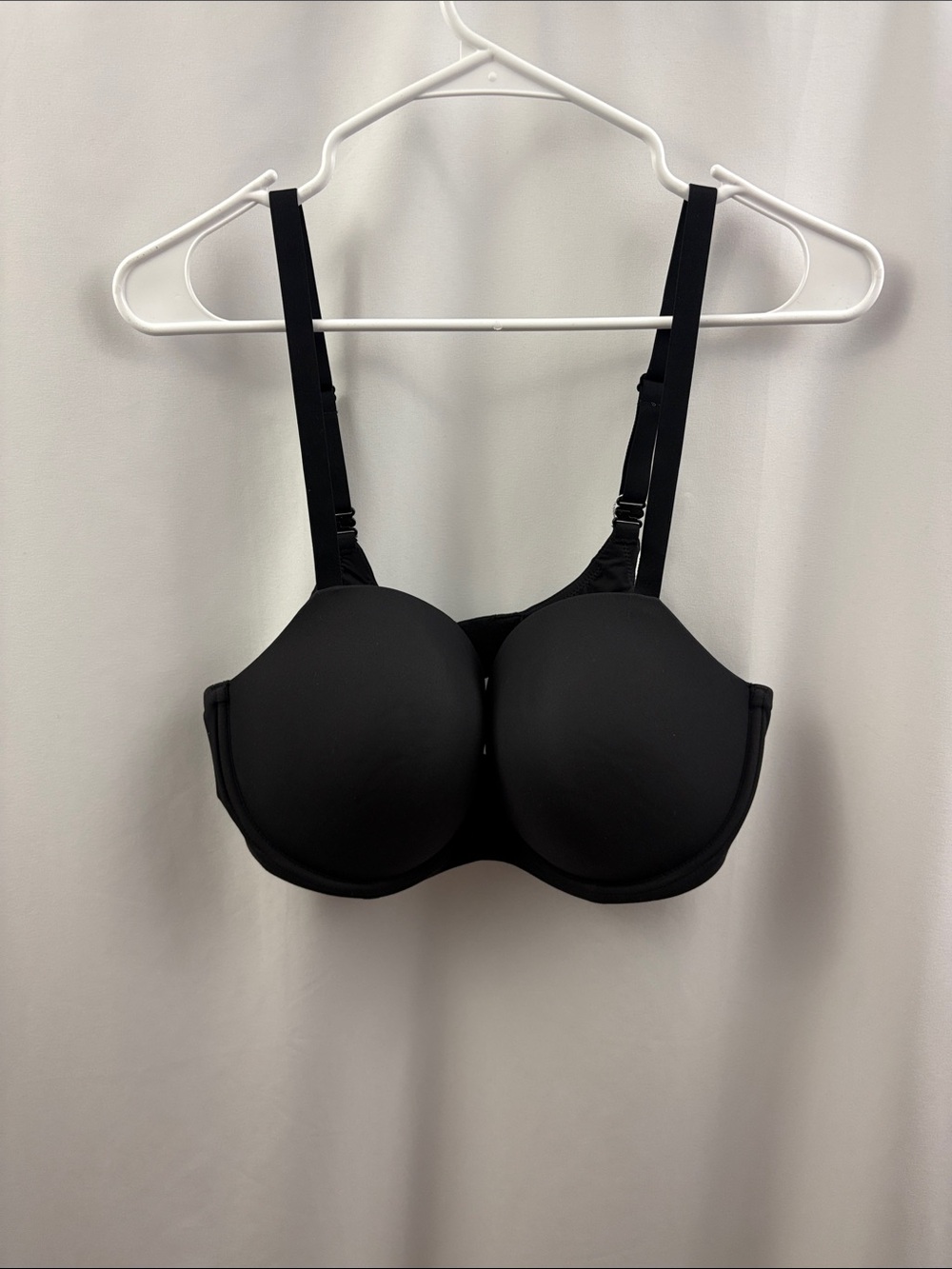 Dobreva Womens Black Bra Size 40DD New With Tags